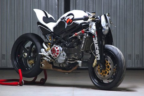 ducati-s4r-1.jpg image
