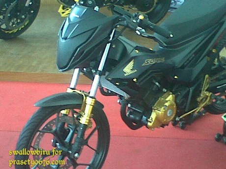 Sonic 150R modif Drag black .jpg image