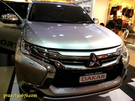 New Pajero Sport Dakar .jpg image